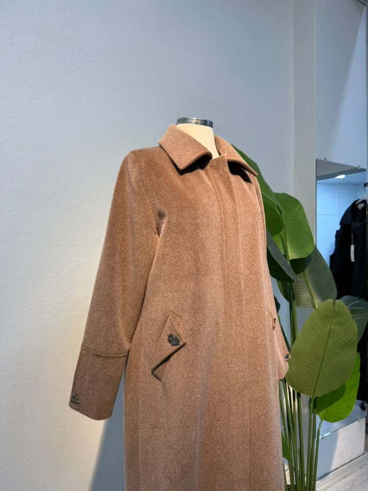 Cep Taş Detaylı Kürk Sütlü Kahve - Entare Butik