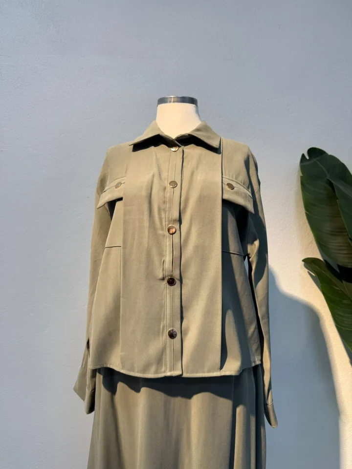 Gold Zımba Detaylı Etekli Takım Yeşil - Entare Butik Gold Zımba Detaylı Etekli Takım Yeşil - Entare Butik