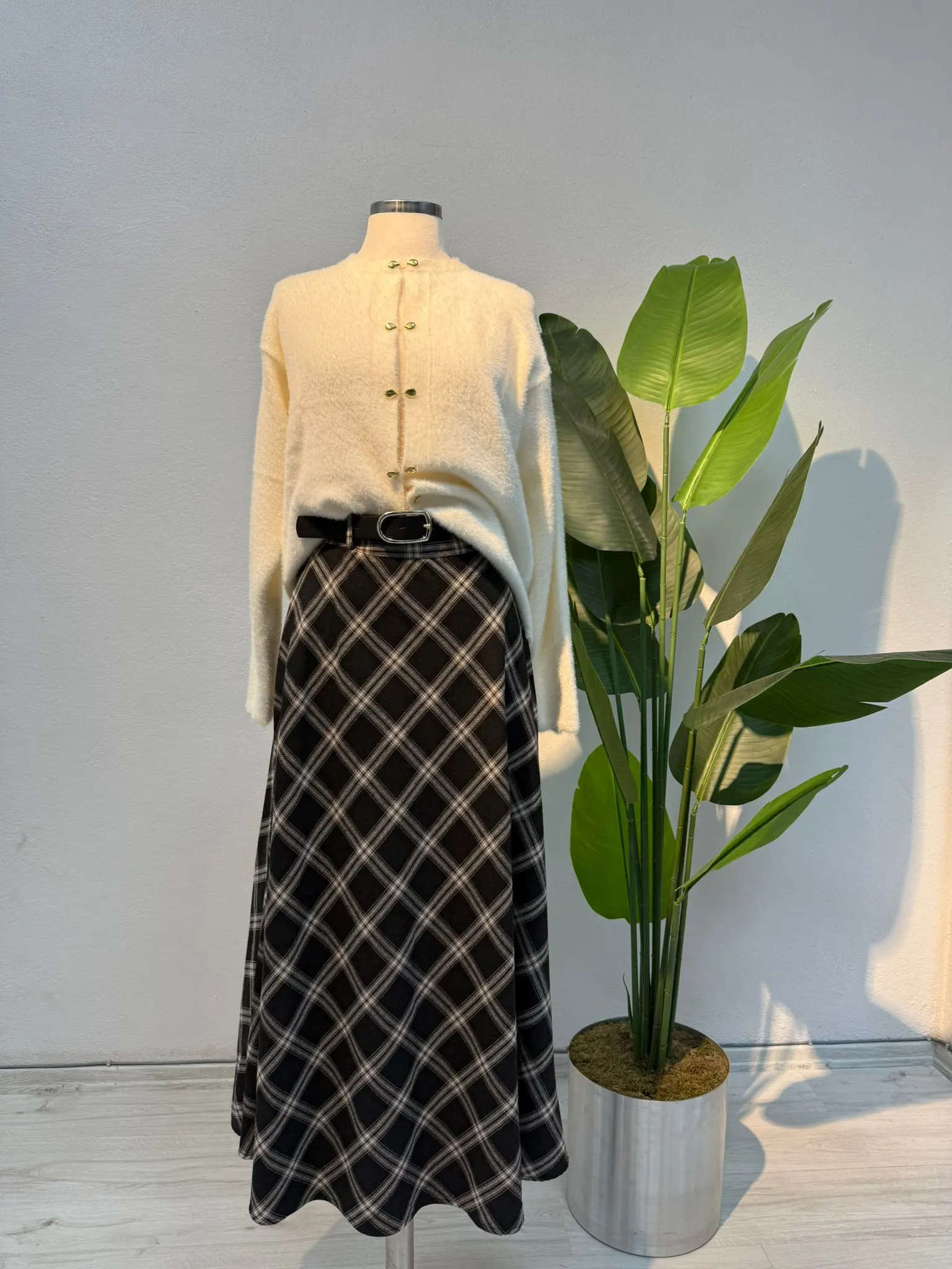 Kemerli Ekose Etek Siyah - Entare Butik