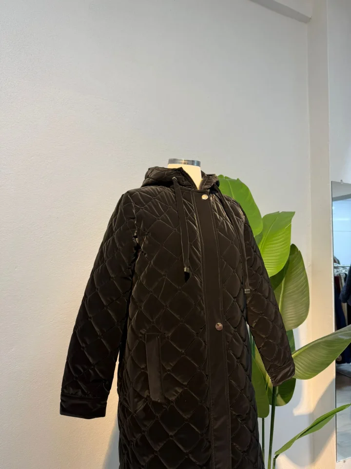 Nova Kumaş Kapitone Mont Siyah - Entare Butik Nova Kumaş Kapitone Mont Siyah - Entare Butik