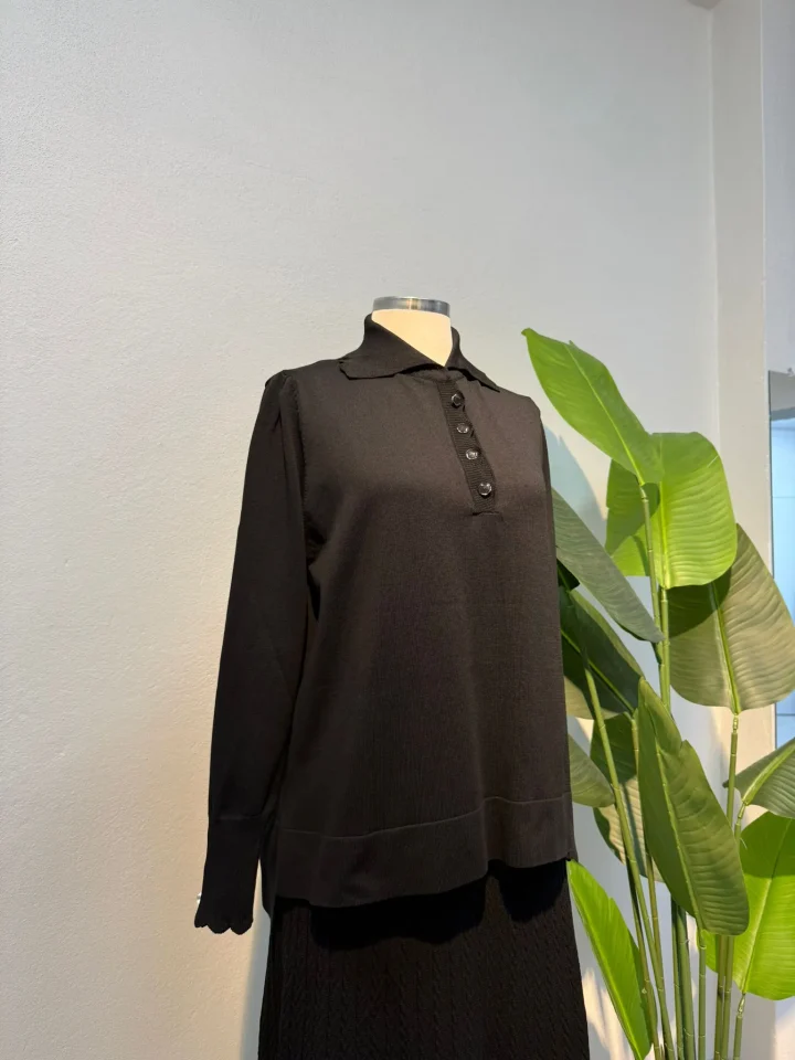 Polo Yaka Düğmeli Merserize Etekli Takım Sütlü Siyah - Entare Butik