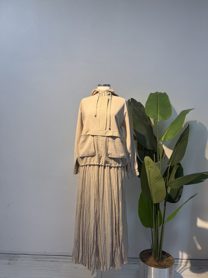 Spor Beli Büzgülü Etekli Takım – Krem