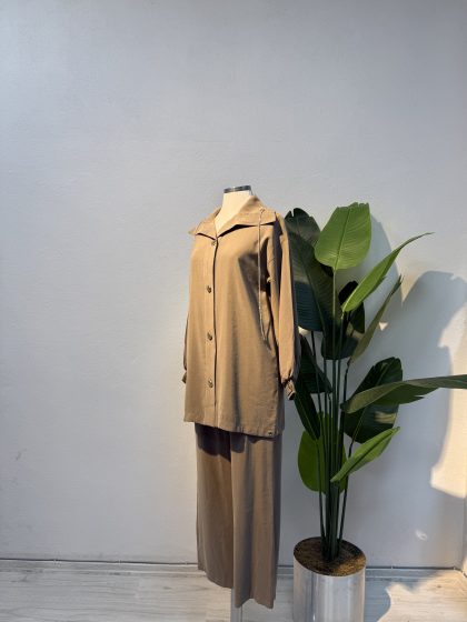 Keten Qupra Arka Detay Pantolonlu Takım – Sütlü Kahve-Entare Butik