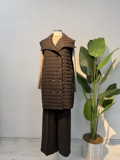 Çift Düğme Detaylı Kapitone Yelek – Kahverengi-Entare Butik