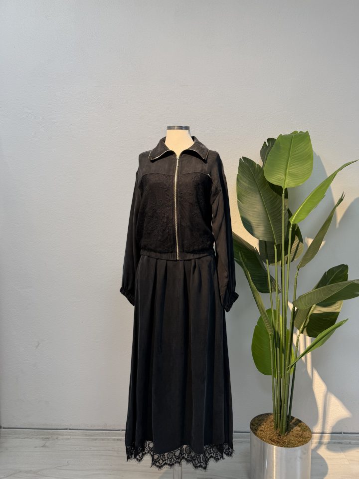 Dantel Detaylı İpek Qupra Etekli Takım – Siyah- Entare Butik