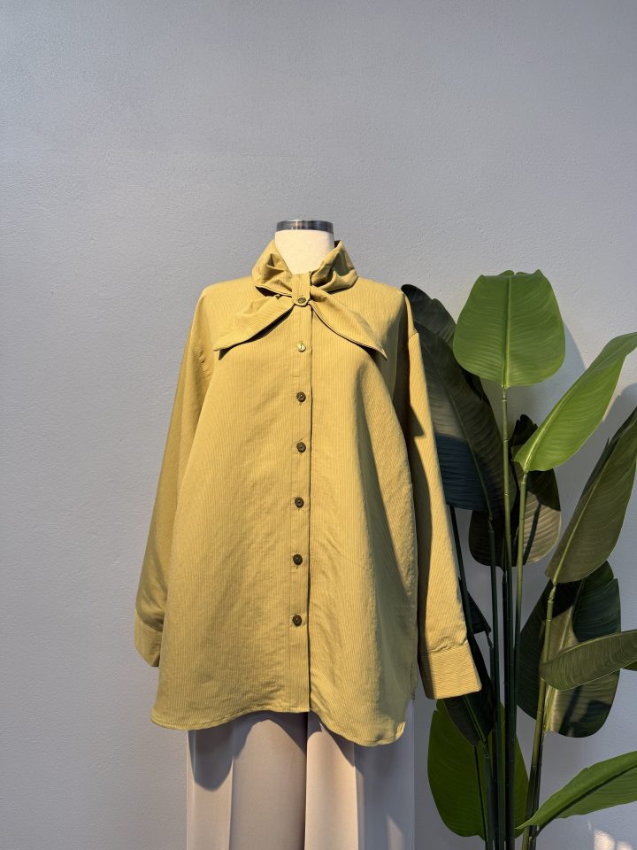 Tensel Fiyonk Detay Gömlek – Yağ Yeşili--Entare Butik