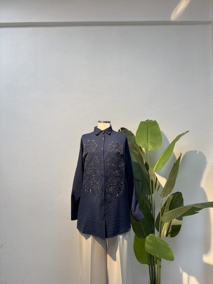 İşlemeli Gömlek – Lacivert Entare Butik
