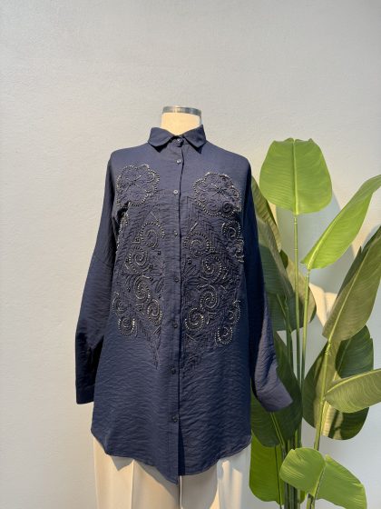 İşlemeli Gömlek – Lacivert Entare Butik