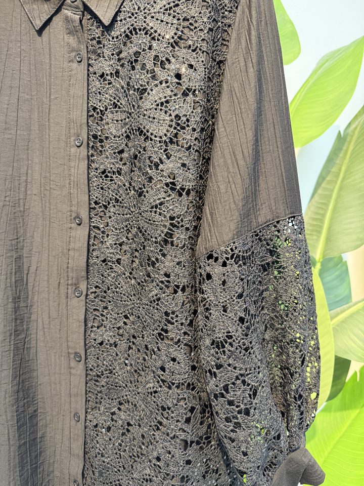Çilek Kumaş Dantelli Gömlek – Siyah-Entare Butik