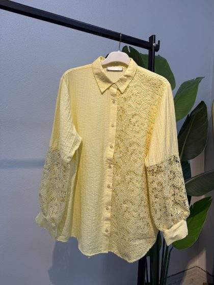 Çilek Kumaş Dantelli Gömlek – Sarı-Entare Butik