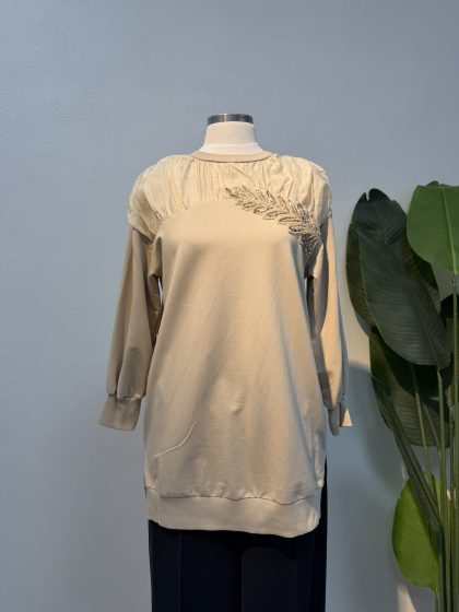 Yaprak Payetli Büzgülü Omuz Detaylı Tunik – Krem Entare Butik